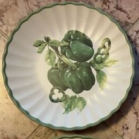 “New” The Farmhouse Melamine Vegetable plates (set of 4) - Picture 3 of 8